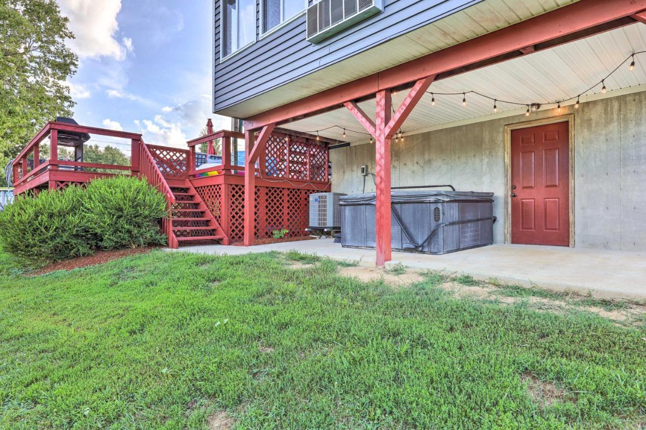 Williamstown Gem With Private Pool And Hot Tub! Exterior foto