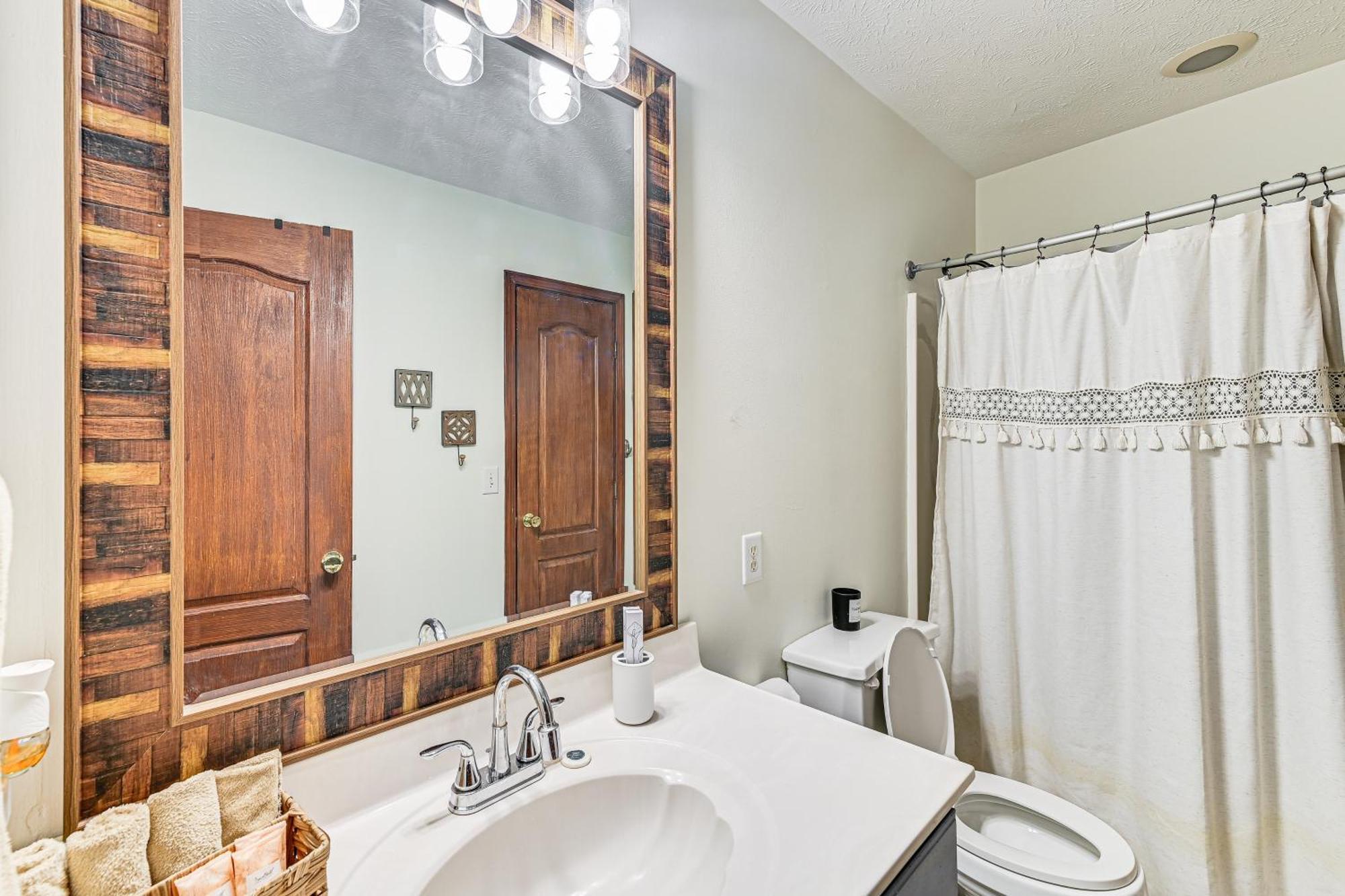Williamstown Gem With Private Pool And Hot Tub! Exterior foto