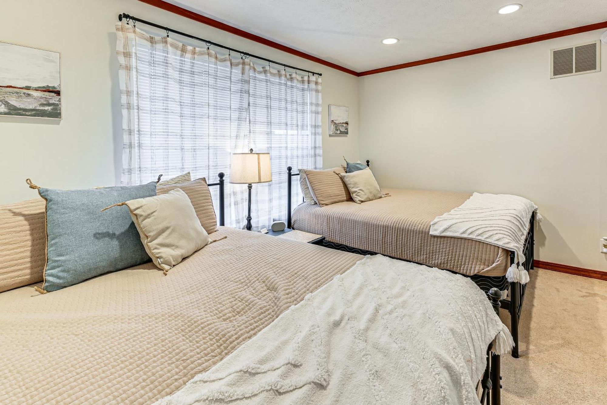 Williamstown Gem With Private Pool And Hot Tub! Exterior foto